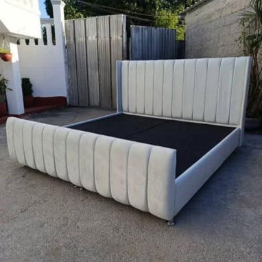 Camas exclusivas - Img 122679441
