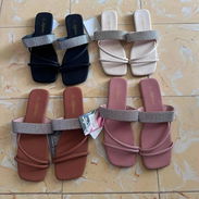 Sandalias de mujer - Img 57641131