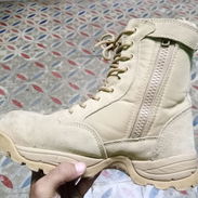 Botas marca Malstron número 42 - Img 58009040