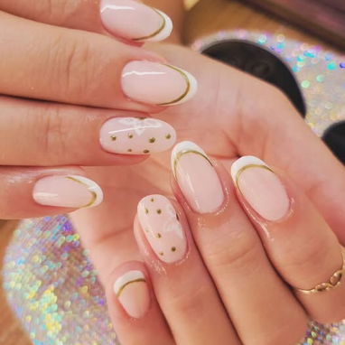 MANICURA DE CALIDAD. PRECIOS ASEQUIBLES. ARREGLO DE UÑAS CON POLYGEL Y RUBBER BASE - Img 114768033