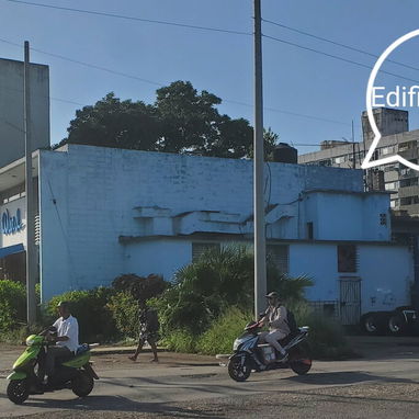 Se vende apartamento por la Ciudad Deportiva interesados llamar al 52932840 - 2/5