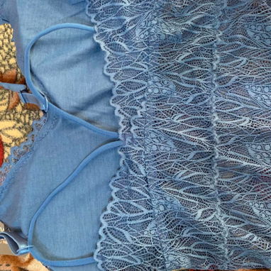 Blusas de encaje - Img 124067036