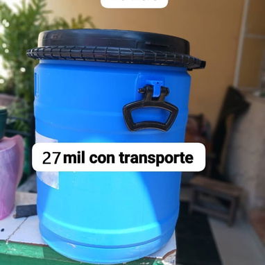 Vendo tanques de agua de diferentes medidas con mensajeria incluida a gran parte de la habana,whatsapp 59335637 - 5/8