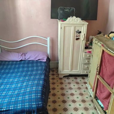 Vendo casa de 2/4 en el cerro - 3/8