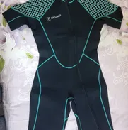 Traje de buceo - Img 48741803