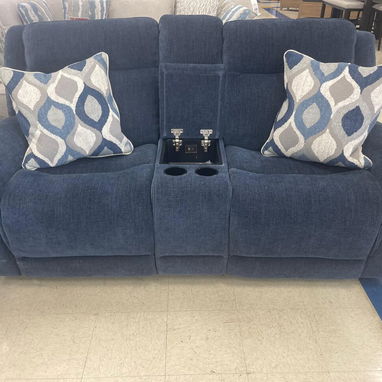 JUEGO DE SALA  SOFAS RECLINABLES IMPORTADOS ORIGINALES DE ALMACENES ROOMS TO GO USA. NUEVOS A ESTRENAR - Img 118778597