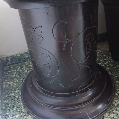 Vendo mesa antigua de madera maciza - 2/2