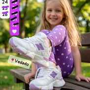 TENIS PARA NIÑ@S *NEW BALANCE 9060 BLANCO DETALLES LILA*💜 - Img 56987231