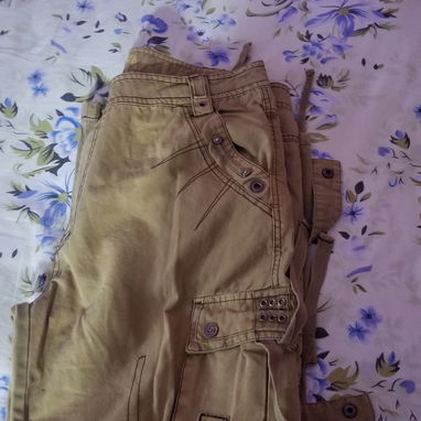 Vendo pantalón de hombre  4 puertas. - 3/8