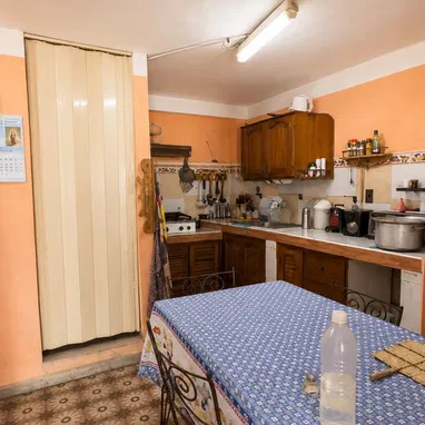 (SUPER REBAJA)Se vende Casa Amplia e Independiente en el Cerro - 2/9