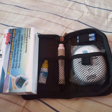 Glucometro suma nuevo y Caja de biosensores - 2/2
