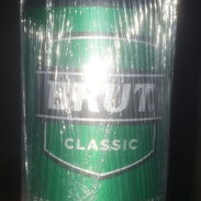 Espuma de afeitar marca Brut con Áloe Vera de 210ml, para piel Sensible - Img 56101630