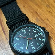 Reloj, elegante para hombre, negro, Pulsera, manilla de nylon. - Img 55234525
