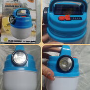 Lámpara recargable con carga solar y por USB color azul precio 10 USD - Img 45670310