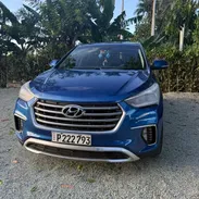Vendo o negocios, Hyundai Santa Fe, 2018 . Asiento en piel. - Img 53073623