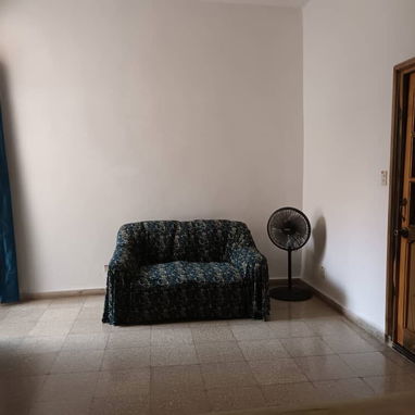 SE RENTA APTO PRIVADO DE UNA HABITACIÓN POR 25 Y MALECON EN CENTRO HABANA. 54026428 - Img 121106264
