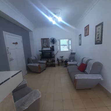 Apartamento de 3 habitaciones en el Cerro súper céntrico - 2/10
