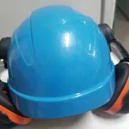 Casco protector profesional con orejeras - Img 57528697