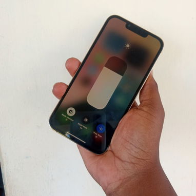 iPhone 13pro - 2/2