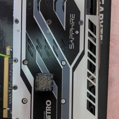 Pregunte cualquier duda 💵80usd  gráfica impecable no tengo la caja  NITRO+ RX 580 4G Reloj del motor: hasta 1411 MHz (B - Img 112738771