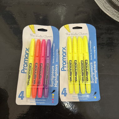 Material escolar (Portamina,mina,marcadores,gomas de borrar y pegar,compás,regla - 7/10
