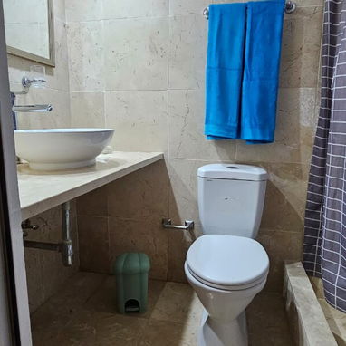 ✨🏡 ¡OFERTA IMPERDIBLE! CASA "TODO NUEVO" EN VEDADO | Renta Lineal con Autonomía Energética ⚡️ - Img 122039847