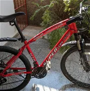 Vendo Bicicleta Montañesa Marca  León con todas las piezas Shimano de fabrica - Img 45798535