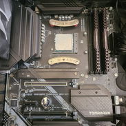 Kit AM4 Msi MAG B550 Tomahawk Max Wifi + R9 3900x + 16GB CORSAIR a 3600mhz - Img 58128697