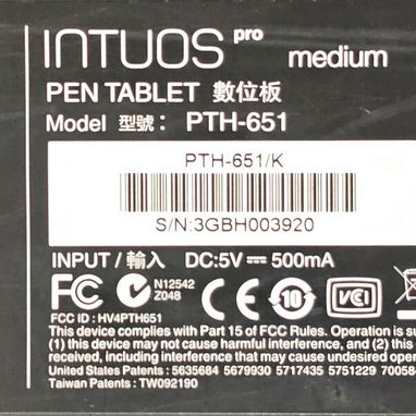 WACOM Intuos Pro - Medium. 100% - Img 119774792