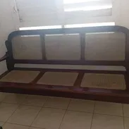 Vendo estos muebles y mesa de madera a buen precio todo original - Img 57646788