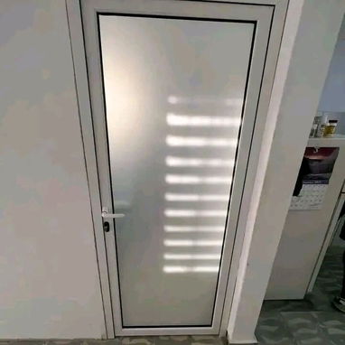 Soy Primera Mano ✋️https://Wa.me/+5351744156 ☎️Realizamos todo tipo de diseños modernos en carpintería de aluminio y cri - Img 126396796