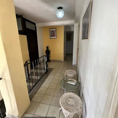 Ref# 94 Ofertaaa apto de 5 cuartos Dúplex Original en planta baja y con garaje. Muy buena zona!!! No lo deje pasar!!!! - 6/7