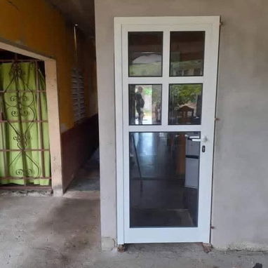 Carpinteria de aluminio...  ☎️Realizamos todo tipo de diseños modernos en carpintería de aluminio y cristalería .   *Lle - Img 118835300