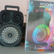 Bocina Rockin Led subwoofer speaker 6.5”  1500W. Nueva - Img 45196914