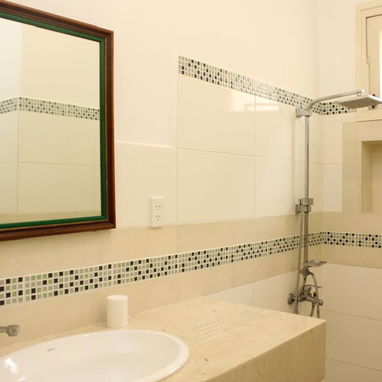 1500-USD Se Alquila apartamento en zona céntrica del Vedado - Img 125477238