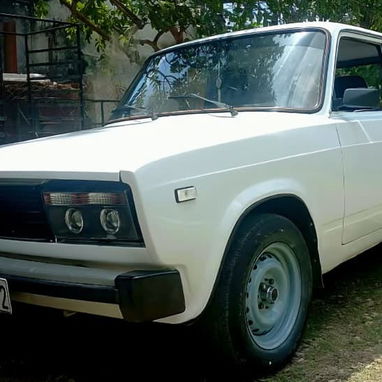 LADA 2105 - 2/2