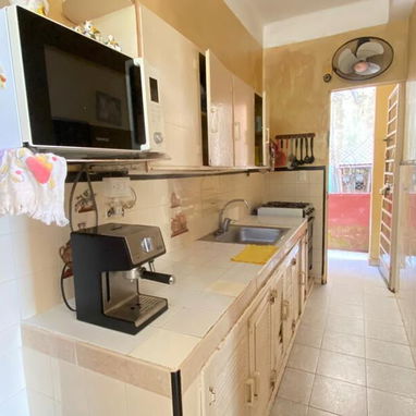 BIPLANTA bajos 3/4 ,3BAÑOS, 2 entradas, GARAJE,JARDÍN 11Y82 PLAYA 70mil 53582376 - Img 122041174
