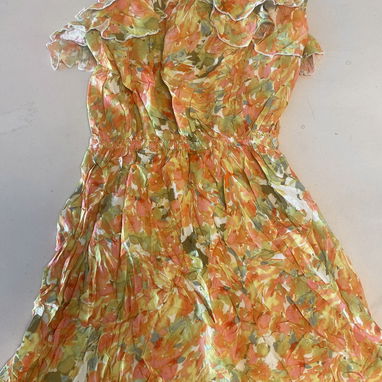 Rebajado!!! Sayas y vestidos de 2000 y de 3000 cup - Img 119378471