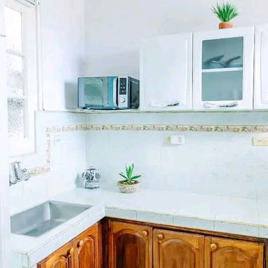 🏠 Apartamento de Renta Lineal en Centro Habana • Renta Por Noches En La Habana• Electricidad 24 horas del día - Img 115888963