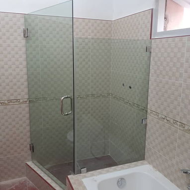 cristalería de lujo,trabajamos todo lo q sea con cristal y carpinteria de aluminio - 9/10