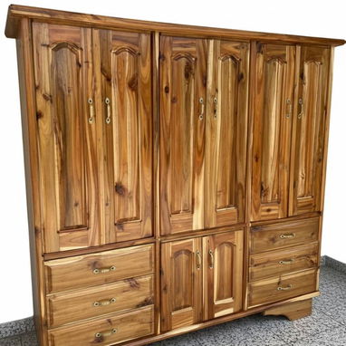 Closets - 7/10