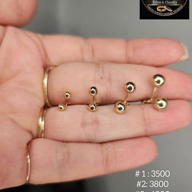 Aretes  de Oro - 2/3