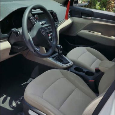 Hyundai Elantra - Img 126580397