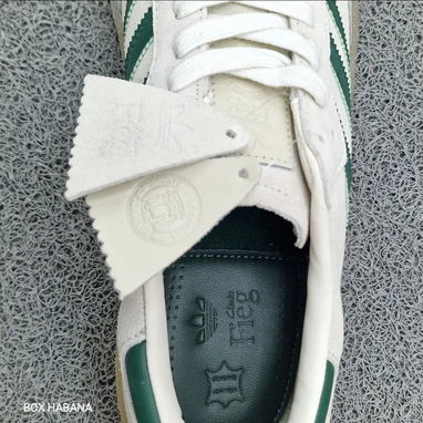 Adidas Samba Clarks #44 Precio 80 usd VEDADO - 3/4