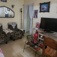 Vendo apartamento capitalista en Vedado próximo a 23 y 26 - Img 55376530