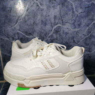 Tenis de Mujer, c贸modos y econ贸micos - Img 124894302