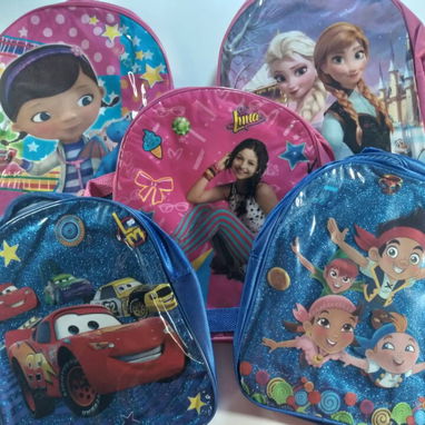 Mochilas y bolsitos para niños.. vedado.. - 2/2