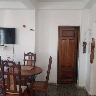 Casa en venta en Marianao! Oferta! - Img 121686230