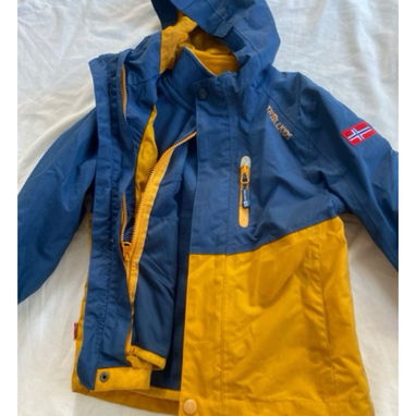 Ropa y calzado para niño 4, 5 y 6 años - Img 123679303