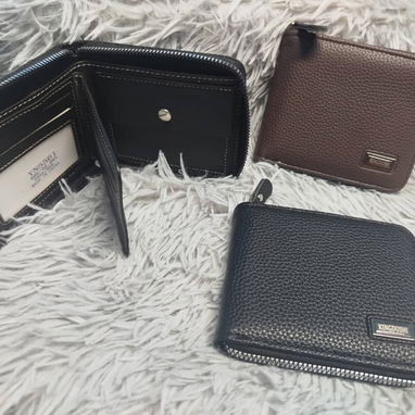 Billetera de hombre .  5 Usd - 2/2